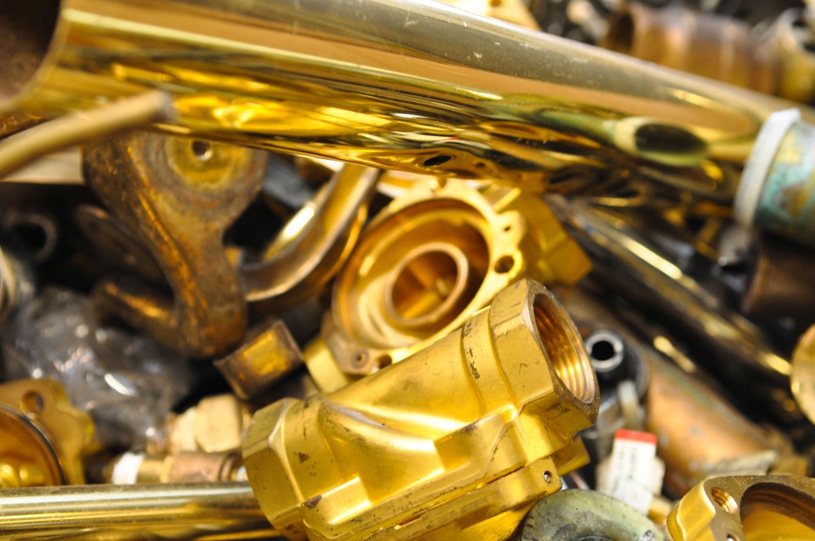 Clean yellow brass