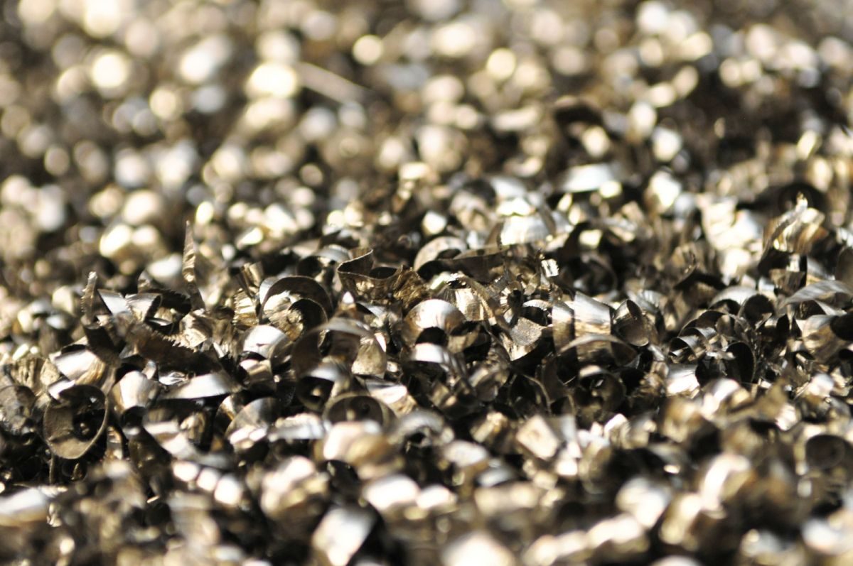 Ferro titanium turnings